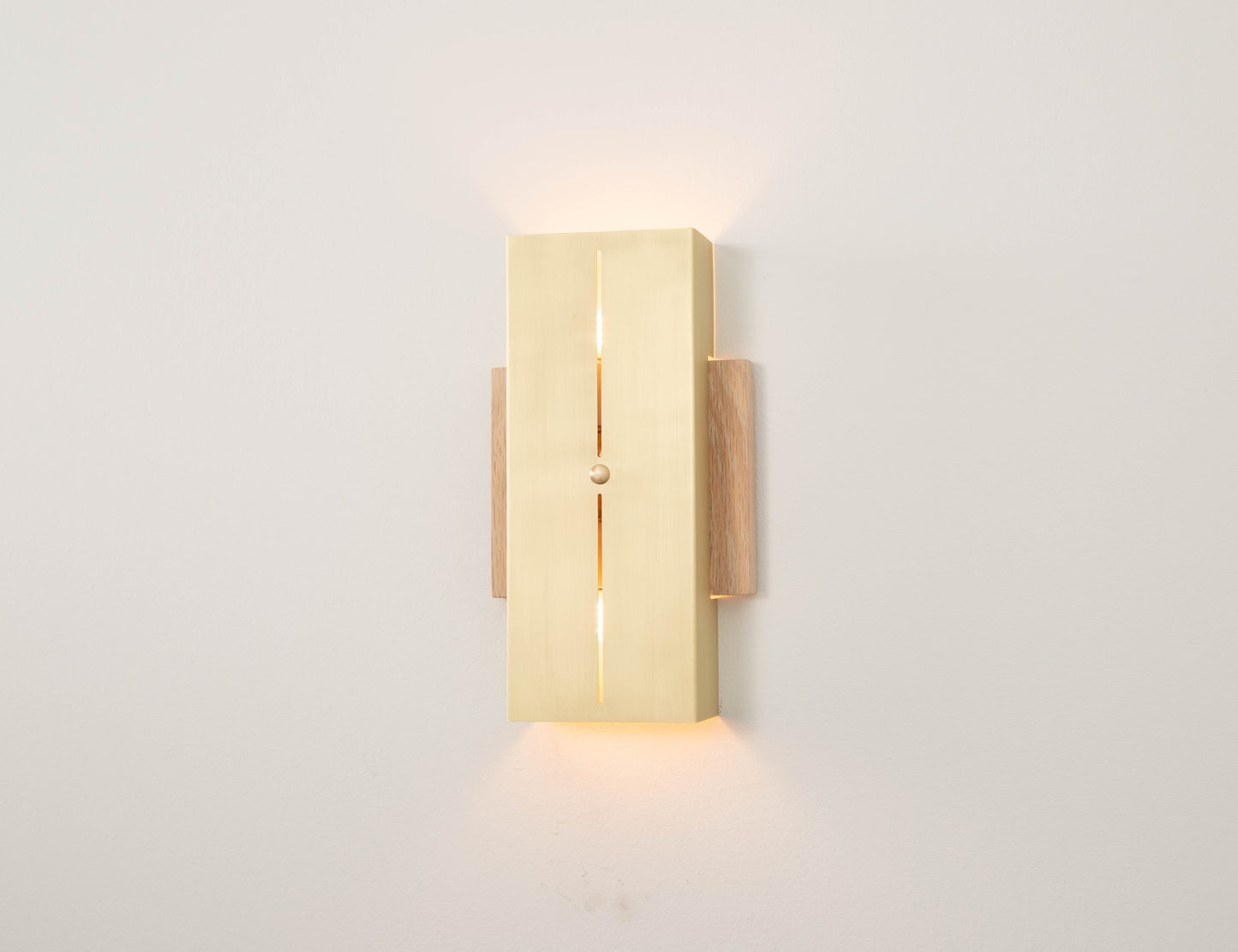 Wren ADA Sconce